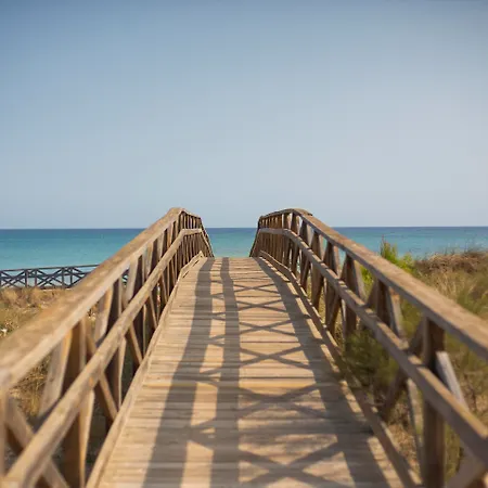 Js Miramar מלון
